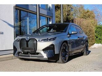 bmw ix m60 / sky lounge / soft close / ahk