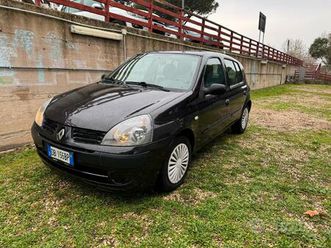 renault clio 1 2bz perfetta neopatentati