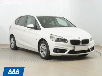 bmw řada 2 218d active tourer, navi