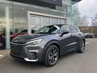 1.5 vvt-ie premium plus design e-cvt euro 6 (start/stop) 5dr