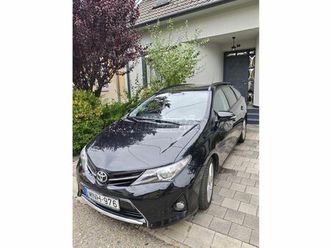 toyota auris touring sports 1.6 lounge (automata)