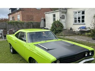 plymouth special de luxe roadrunner