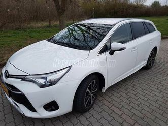 toyota avensis touring sports 1.8 active trend