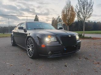 chrysler 300c srt8