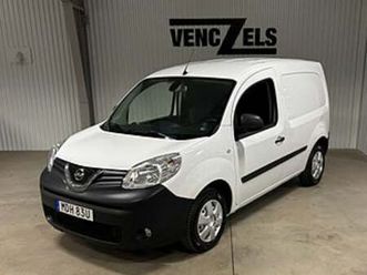 nissan nv250 2.0t 1.5 dci 3 sits gps backkamera dragkrok moms