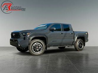 toyota my24 tacoma trd off-road