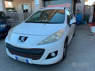 peugeot 207 1.6 hdi 90cv 5p. 99g