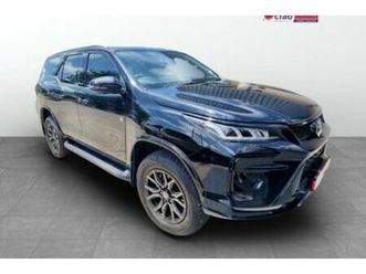 2025 toyota fortuner 2.8gd-6 4x4 gr-s auto