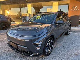 exclusive 64,8 kwh 208 cv +hp+ tech pack km zero