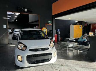 picanto 1.0i - 5 portes - radio usb/aux - manuel