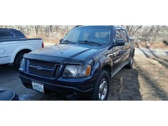 2004 ford explorer sport trac 4+4 runs and looks excellent
