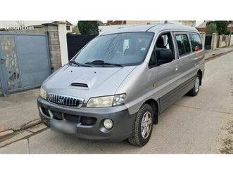 hyundai h1 satellite 9 place minibus long 2.5l td 100ch