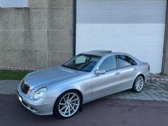 ② mercedes - benz w211 e320 benzine 4-matic elegance automaat — mercedes-benz — 2ememain