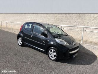peugeot 107 1.0 black&silver
