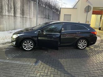 sprzedam hyundai i40 1,7 kombi jastrzębie-zdrój • olx.pl