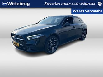 mercedes-benz a-klasse 250 e amg line / pano / navigatie / app connect / camera / parkeersensoren v+a / stoelverwarming /