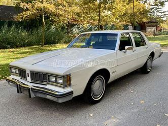 oldsmobile delta 88 royale brougham 5.7 v8 diesel (automata) ot-rendszám!