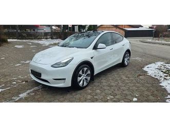 tesla model y long range dual awd 8fach dt modell