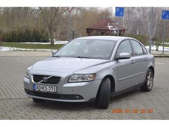 volvo s40 1.6 d [d2] momentum