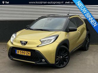 toyota aygo x - 1.0 vvt-i mt premium nl-auto vol luxe, boekjes compleet, dealer onderhouden stoelverwarmin