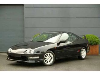 type r-historique complet