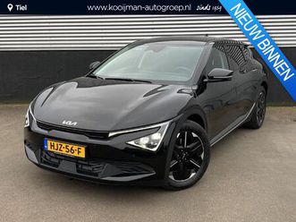 kia ev6 light edition 63 kwh nl-auto, boekjes compleet, 1e eigen., stoel- & stuurwielverwarming, navigatie, apple carplay/android auto, adaptieve cruise control
