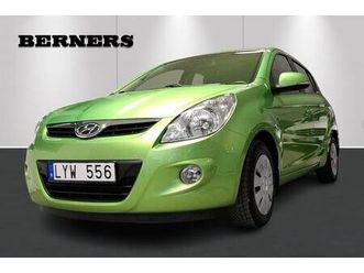 5 door 1.2 manuell 77hk