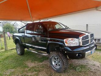 dodge ram 5.7 hemi laramie