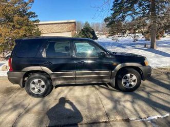 2004 mazda tribute