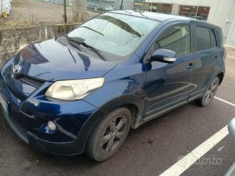 toyota urban cruiser 1.4 d-4d 4wd luxury