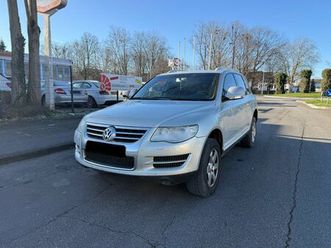 VOLKSWAGEN TOUAREG volkswagen-touareg-3-0-v6-tdi-individual