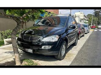 ssangyong kyron 2011 impecable en lima a $9,000