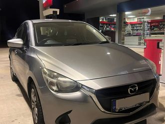 mazda demio 1,3l 2015