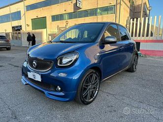 smart forfour 0.9 turbo 90cv twinamic brabus sty