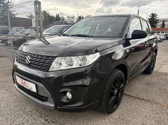 suzuki vitara 1.6 gl+ alufelni pdc multikormany bluetooth végig vezetett szervizkönyv