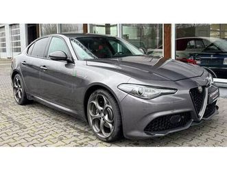 alfa romeo giulia 2,0 veloce q4 carbon bixenon prof.navi koža gr.sj.19, 2018 god.