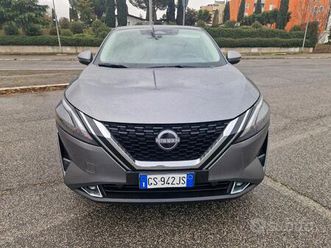 qashqai 1.3 158cv automatica ibrida 25 mila km