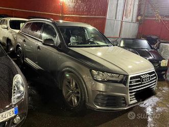 q7 3.0 tdi 218 cv-7 posti -unipro-iva esp-s-line -