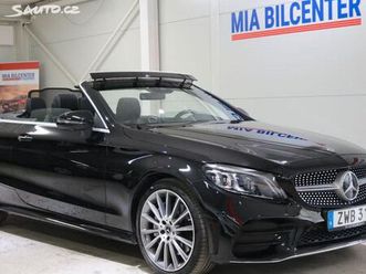 mercedes-benz třídy c 300 amg 360 kamera burmester