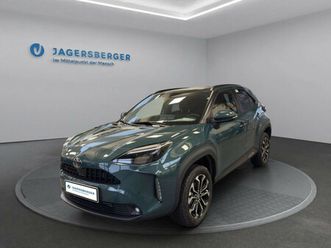 toyota yaris cross - 1,5 l 4x4 hy active drive