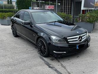 mercedes c250 4matic 4x4 204cv (amg)