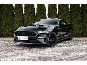 ford mustang 5.0 v8 gt