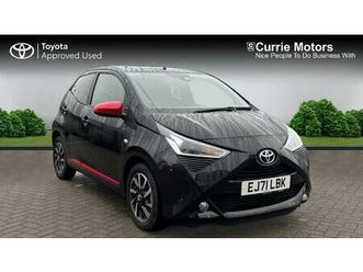 toyota aygo x-trend hatchback's 1.0 vvt-i x-trend x-shift euro 6 5dr (safety sense)