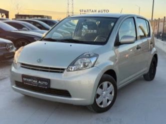 daihatsu sirion 1.0бензин* 2008г* 70к.с* ръчка* топ състояние* ≫ 2008 • 2 700 eur • id