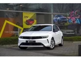 110 pk mt6 | navi | airco | parkeersens. va | keyless | carplay/android | ...