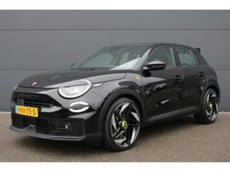 abarth 600e elektrisch suv turismo 54 kwh | origineel nl auto | nieuwprijs €45.000,- | lage kilometerstand | btw | uniek |
