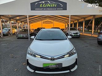 toyota corolla 1.33 dual vvt-i luna slo avto. samo 160k km