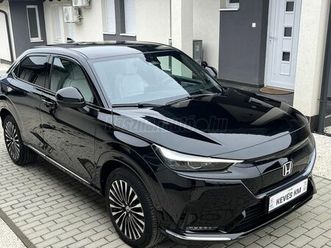 honda e:ny1 advance 68,8kwh cvt full full extra//black diamond edition//pano///white leather//sérmentes//