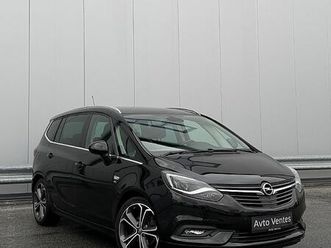 opel zafira 1.4 turbo 103kw opc line•7 sedežev•led•acc•