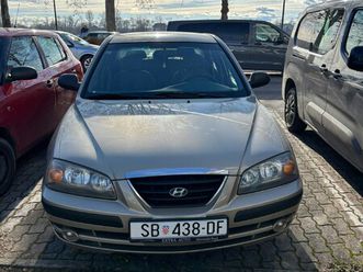 hyundai elantra 1.6 benzin
